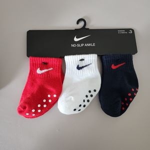 Nike 6-12 months Socks (Set of 3)